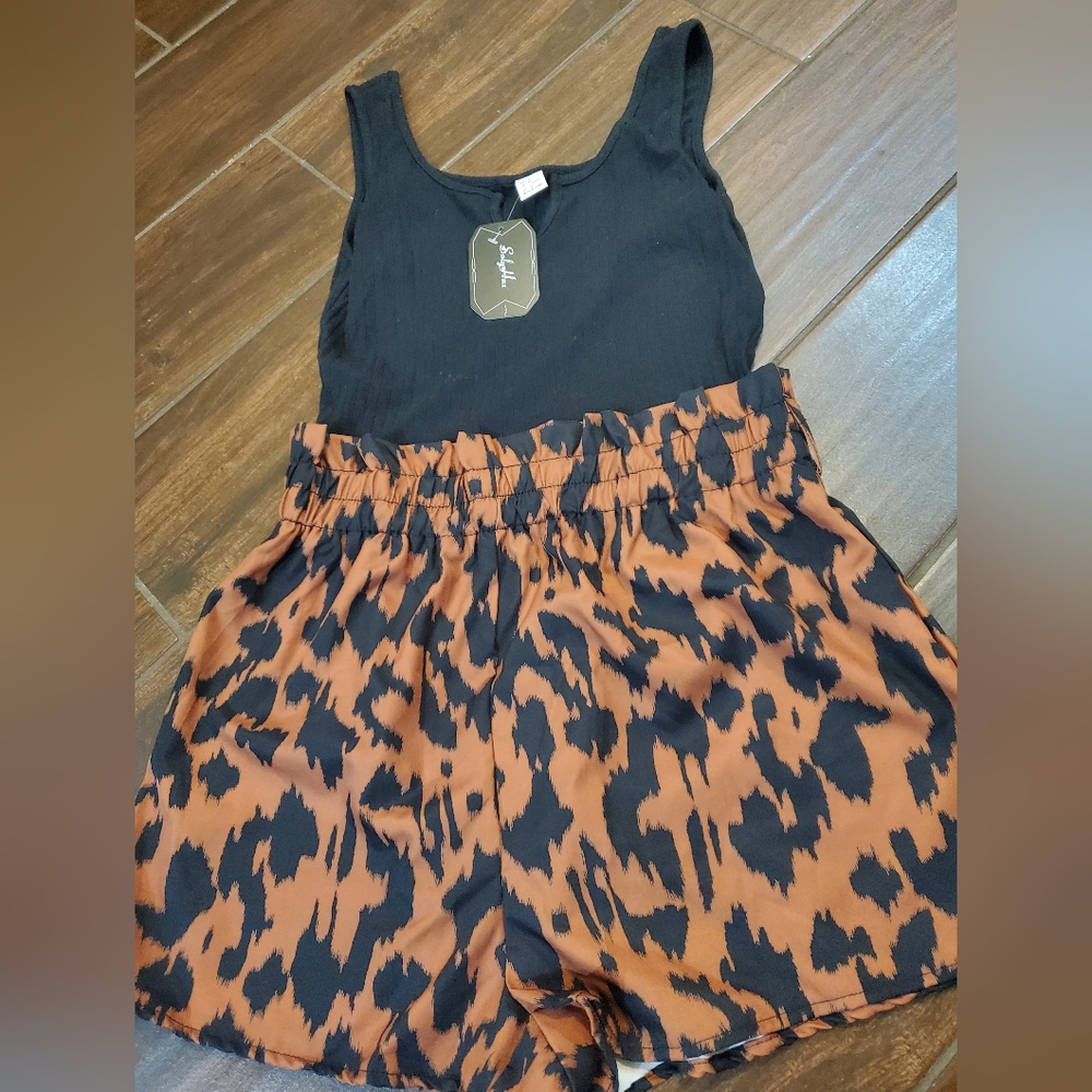Slevless striped tank Romper short Jumper leopard print on buttom and ribbed top